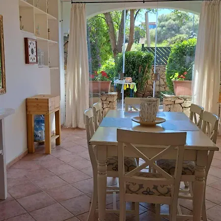 Casa Smeralda Apartment *