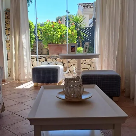 Casa Smeralda 公寓